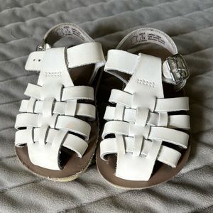 Sun-San Toddler Closed Toe Sandals Size 5, White